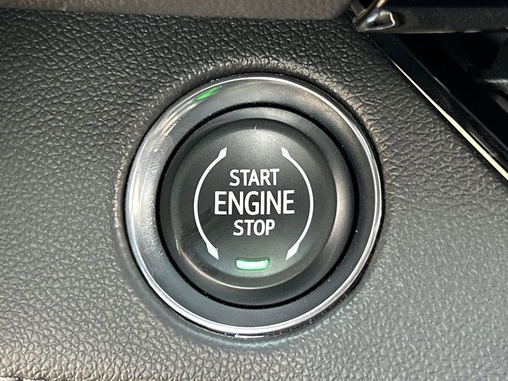 New 2026 Buick Enclave Preferred w/ Super Cruise Package FWD image 17