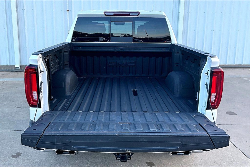 Used 2021 GMC Sierra 1500 SLT w/ SLT Premium Package AWD/4WD image 33