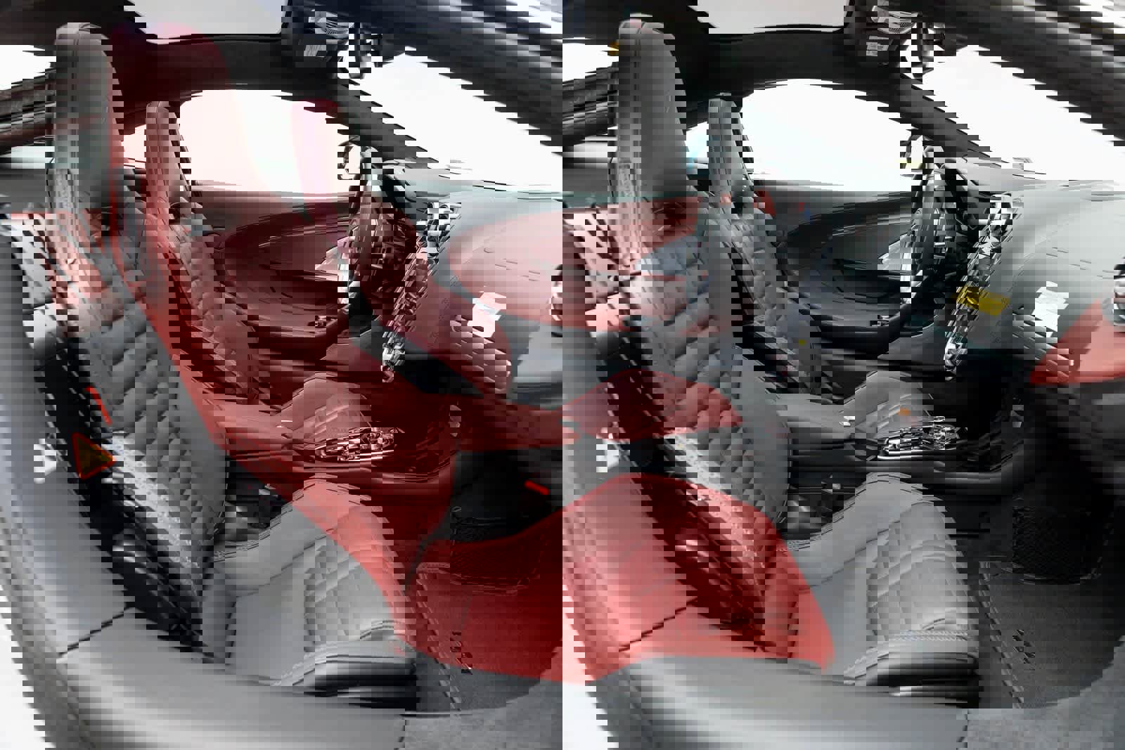 New 2025 McLaren GTS image 13