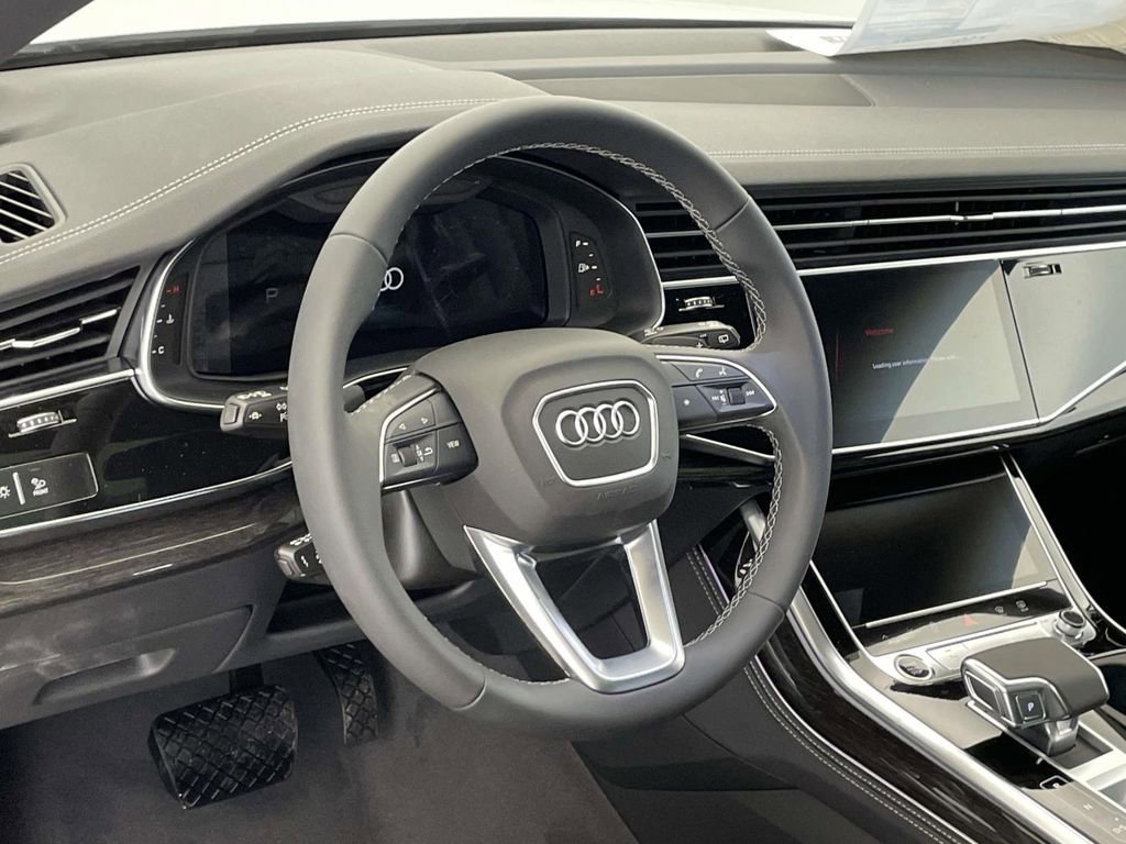 New 2026 Audi Q8 Premium Plus image 4