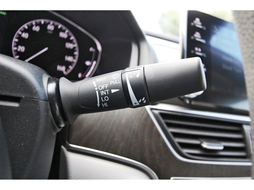Used 2019 Honda Accord EX image 17