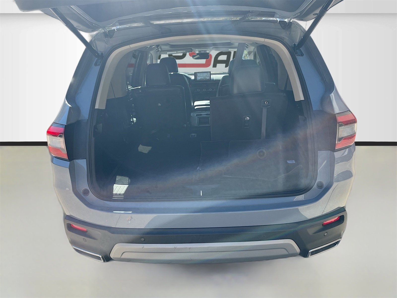 Used 2024 Honda Pilot Touring image 28