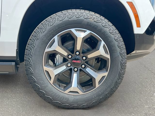 New 2026 GMC Yukon XL AT4 Ultimate AWD/4WD image 19