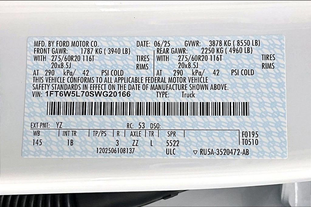 Used 2025 Ford F150 Lightning Lariat image 36