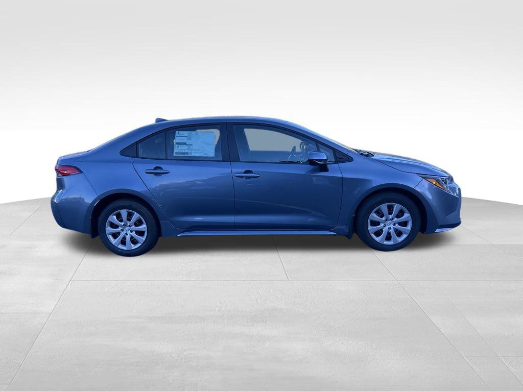 New 2027 Toyota Corolla LE FWD image 6