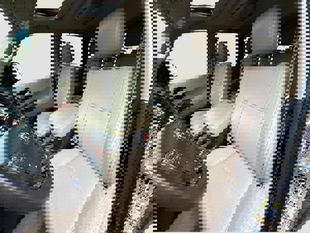 Used 2008 Toyota Sequoia Platinum image 21