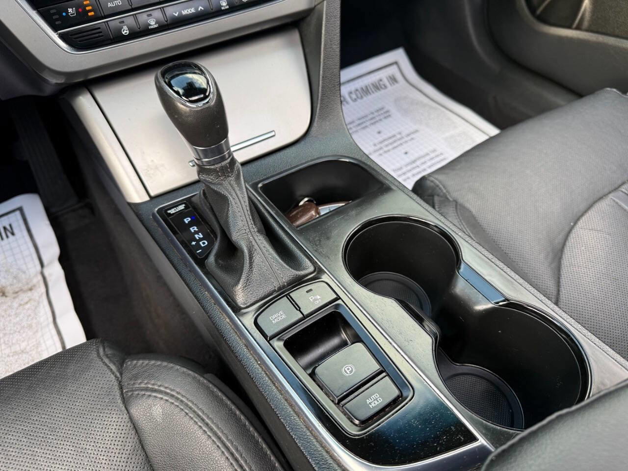 Used 2016 Hyundai Sonata Limited w/ Option Group 04 FWD image 21
