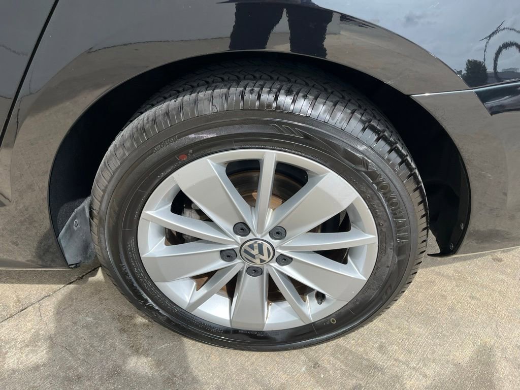 Used 2016 Volkswagen Jetta SE FWD image 5