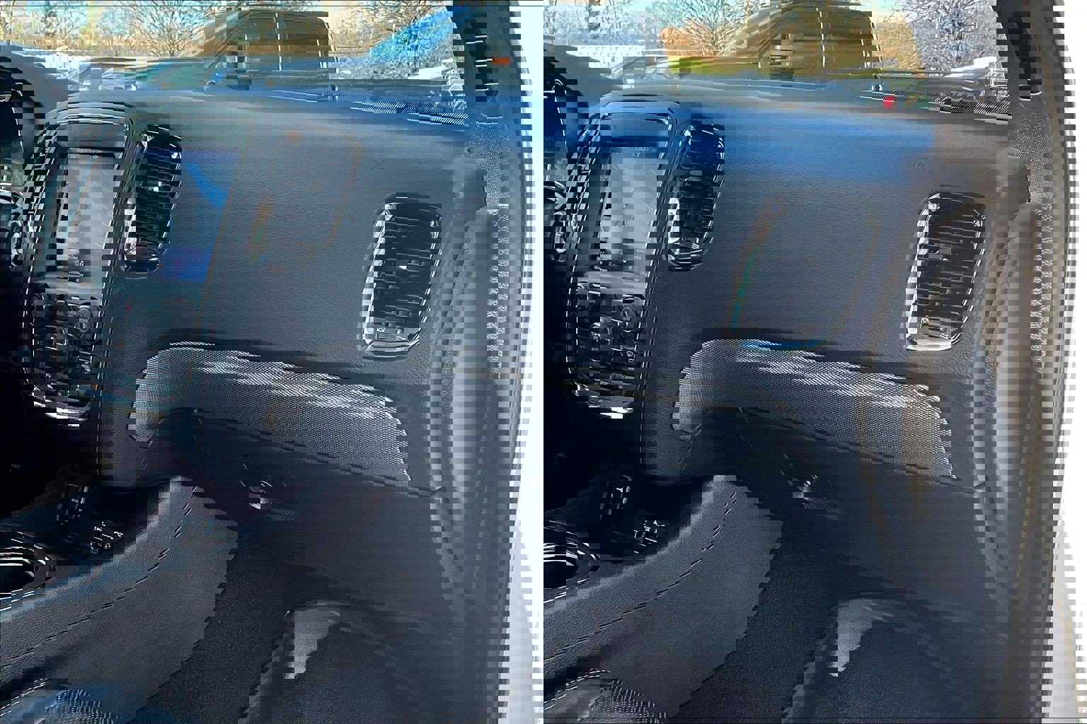 Used 2020 Dodge Durango R/T w/ Blacktop Package image 15