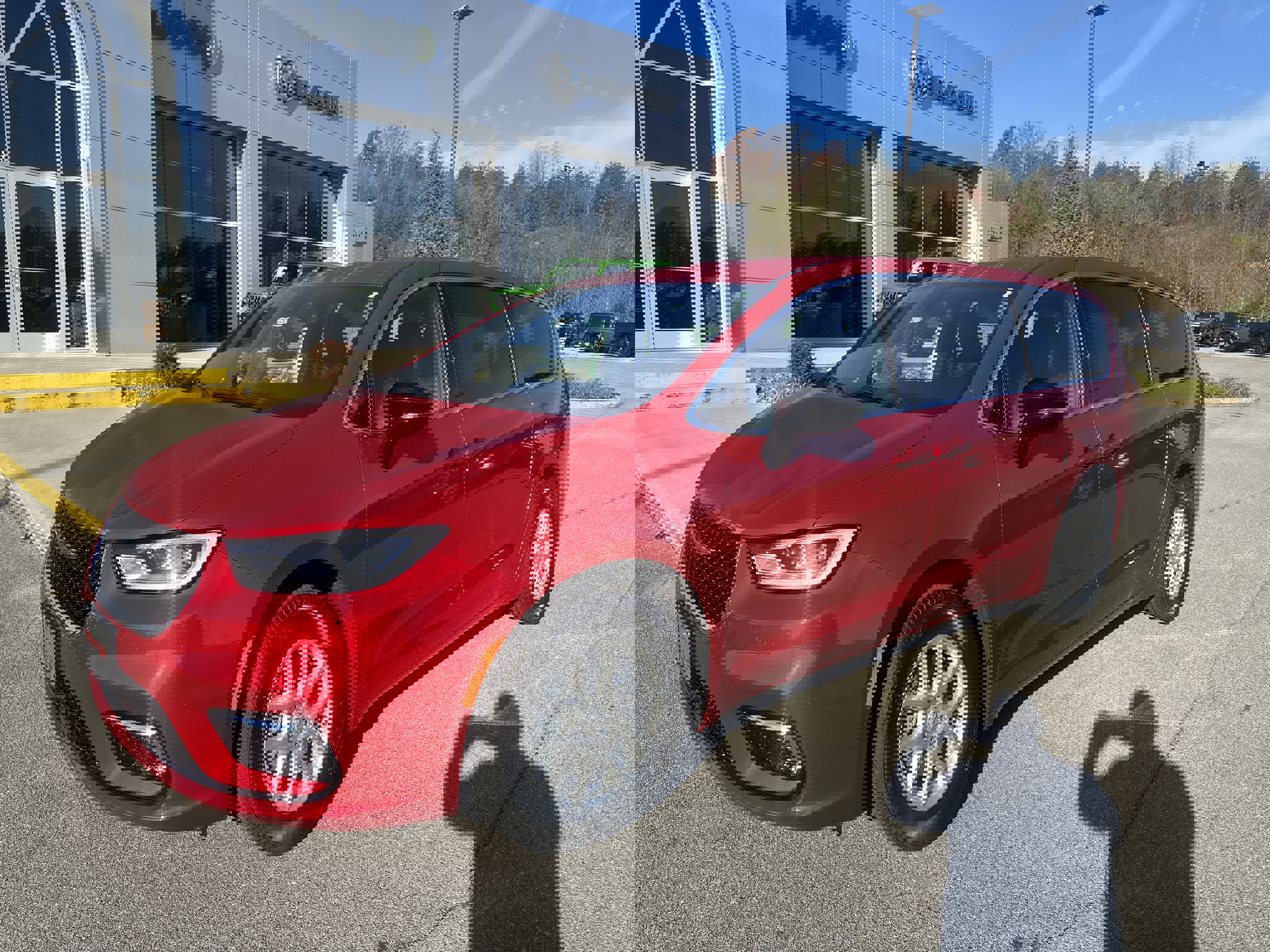 New 2026 Chrysler Pacifica Select image 2