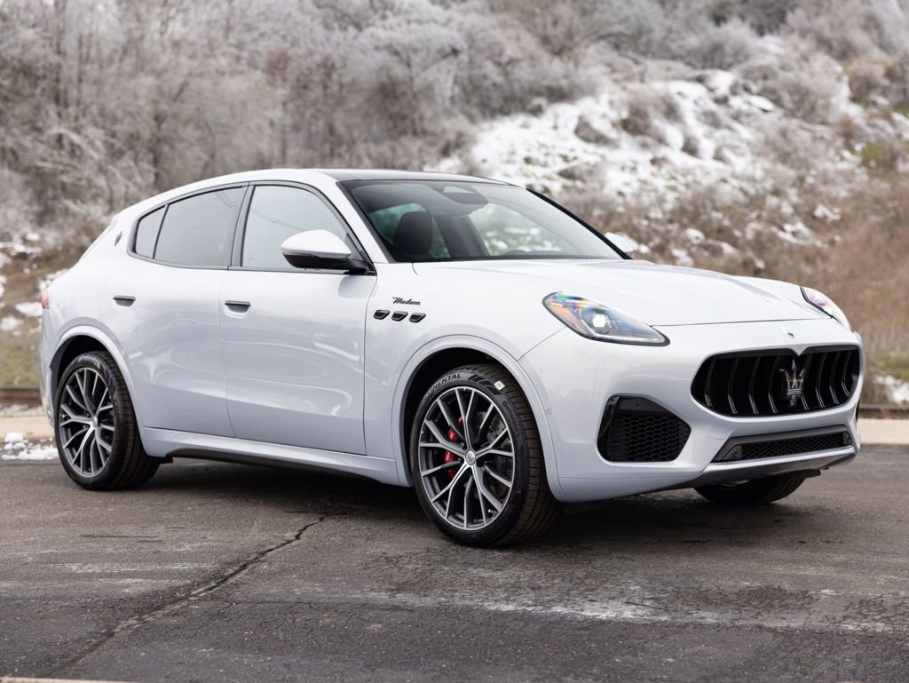 New 2026 Maserati Grecale Modena image 11