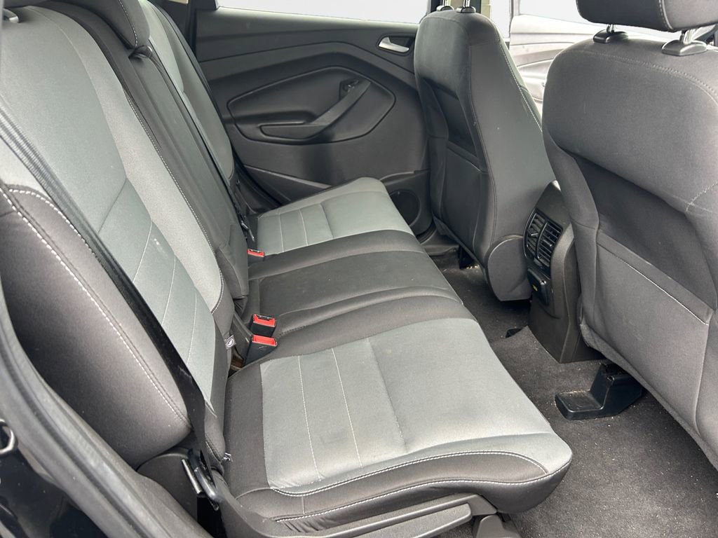 Used 2016 Ford Escape SE w/ Equipment Group 201A image 25