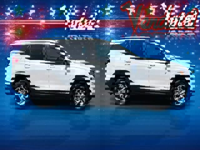 Certified 2023 GMC Terrain SLE w/ Driver Convenience Package image 4