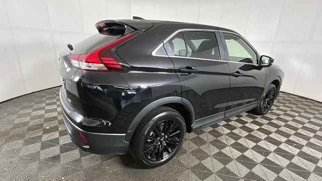 Used 2025 Mitsubishi Eclipse Cross LE AWD/4WD image 2