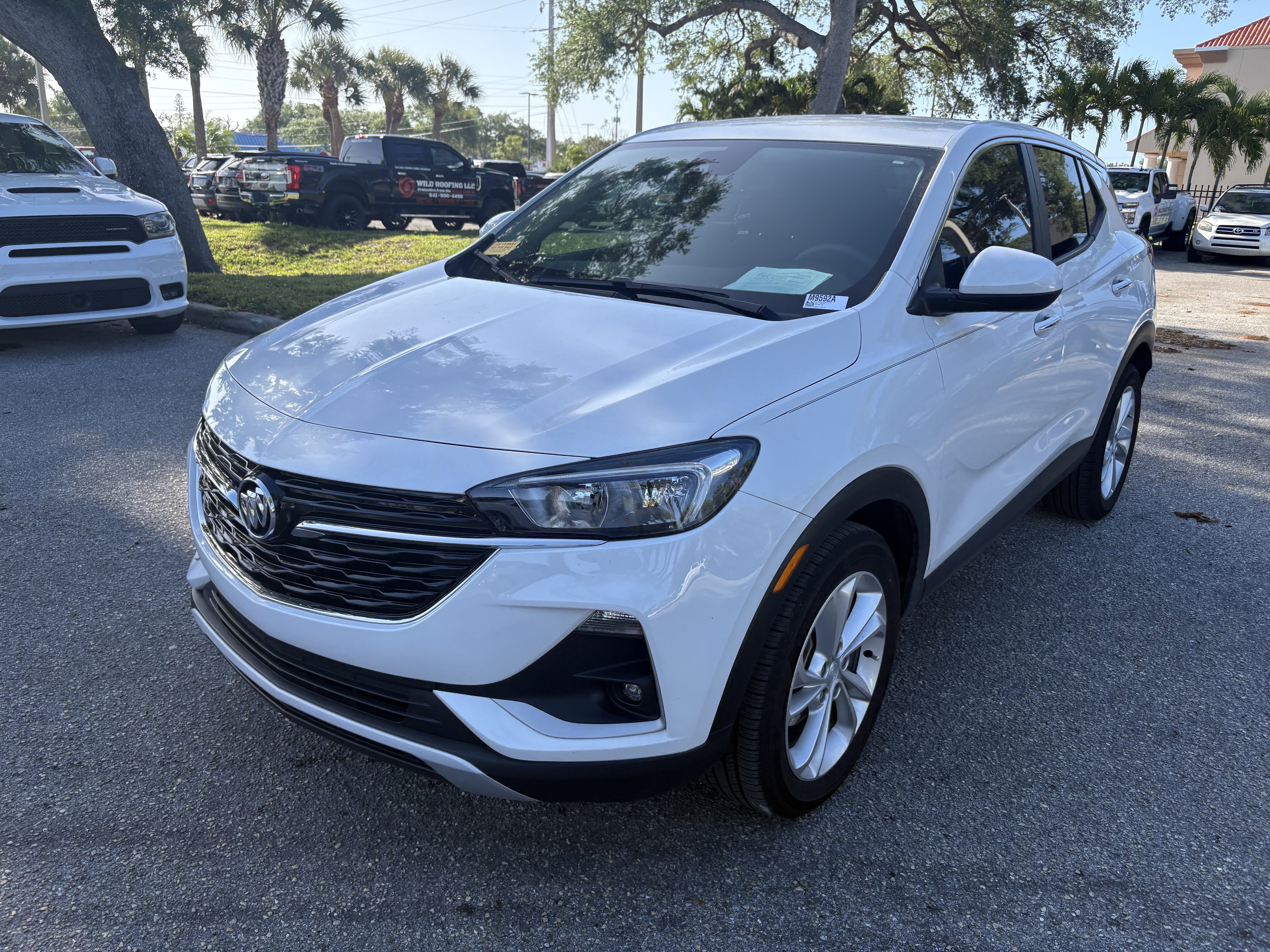 Used 2023 Buick Encore GX Preferred image 3