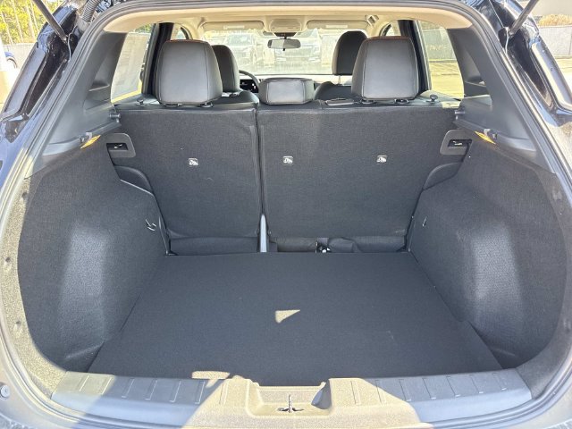 New 2027 Nissan Kicks SR FWD image 11
