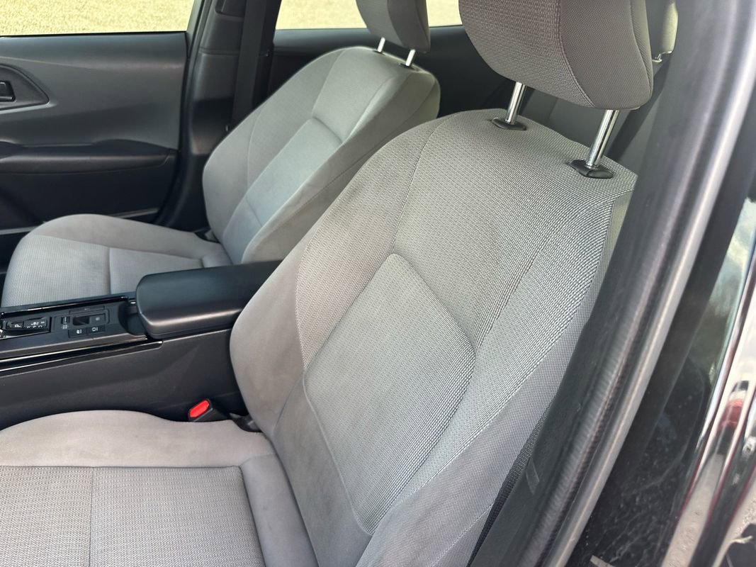 Used 2023 Toyota Prius LE image 35