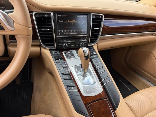 Used 2012 Porsche Panamera 4 image 18