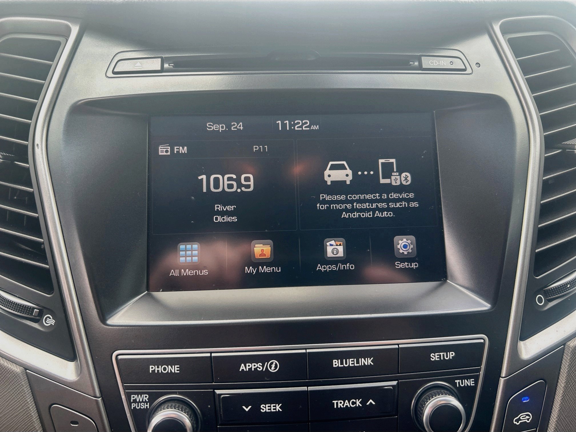 Used 2017 Hyundai Santa Fe SE w/ SE Premium Package 02 FWD image 18