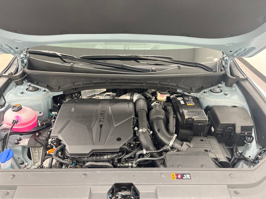 Used 2025 Hyundai Santa Cruz Limited image 24