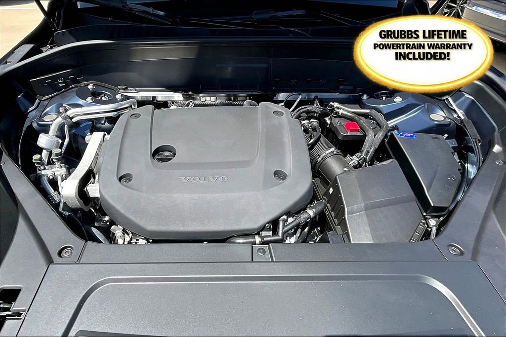 New 2026 Volvo XC90 B6 Plus w/ Protection Package Premier image 24