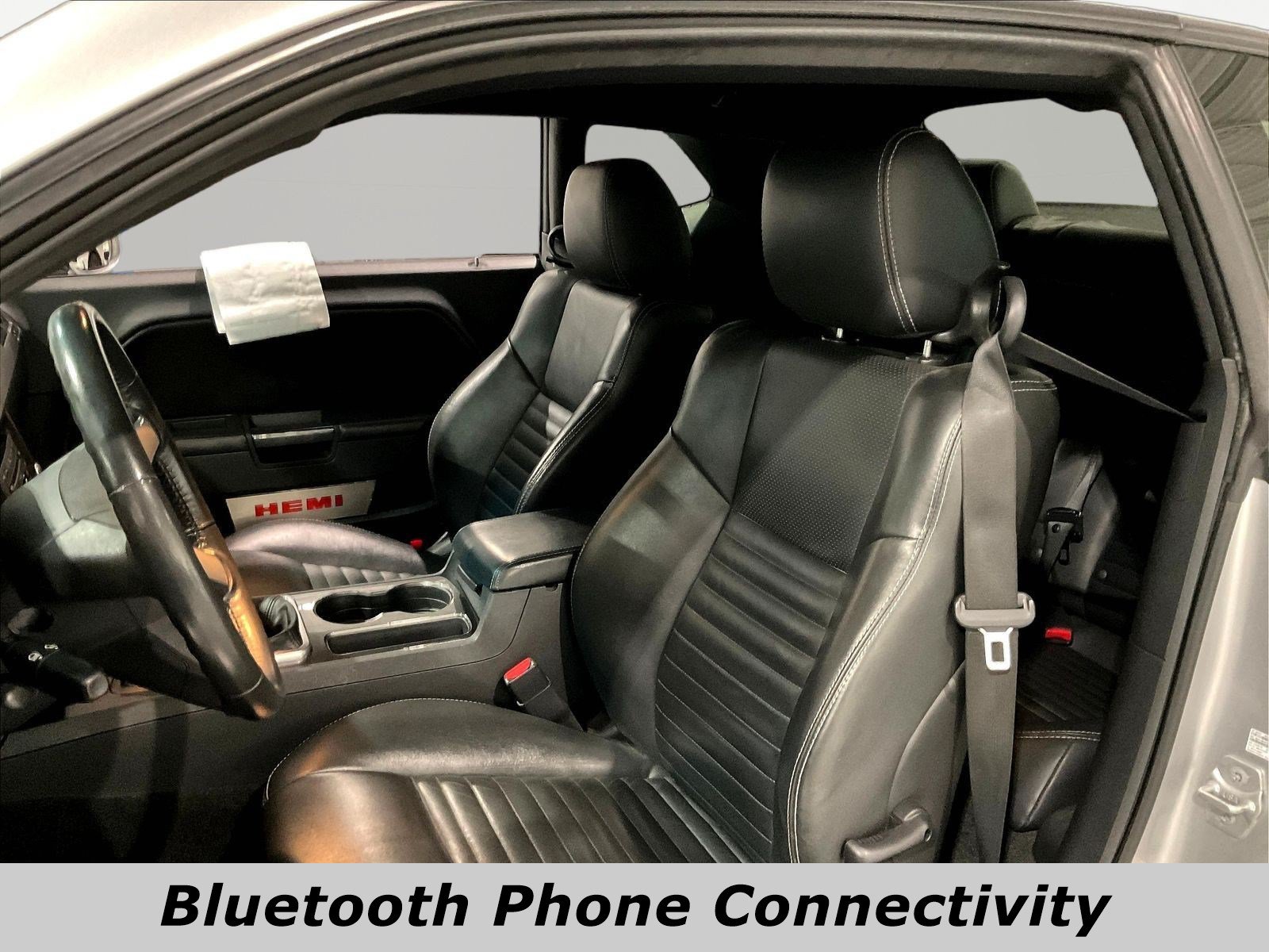 Used 2010 Dodge Challenger R/T RWD image 16