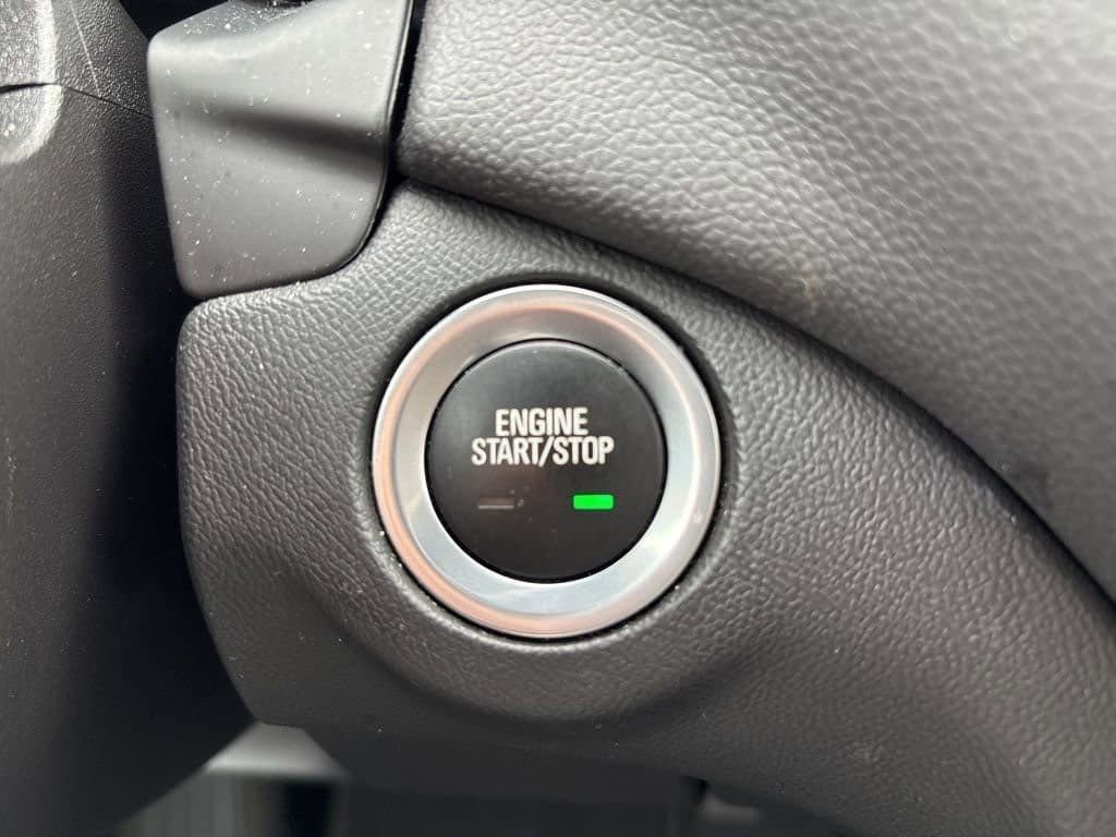 Used 2024 Chevrolet Equinox LT image 25