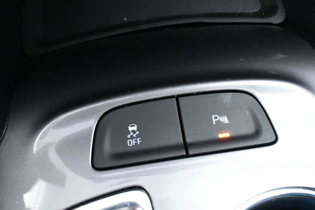 Used 2024 Chevrolet Malibu LT FWD image 31