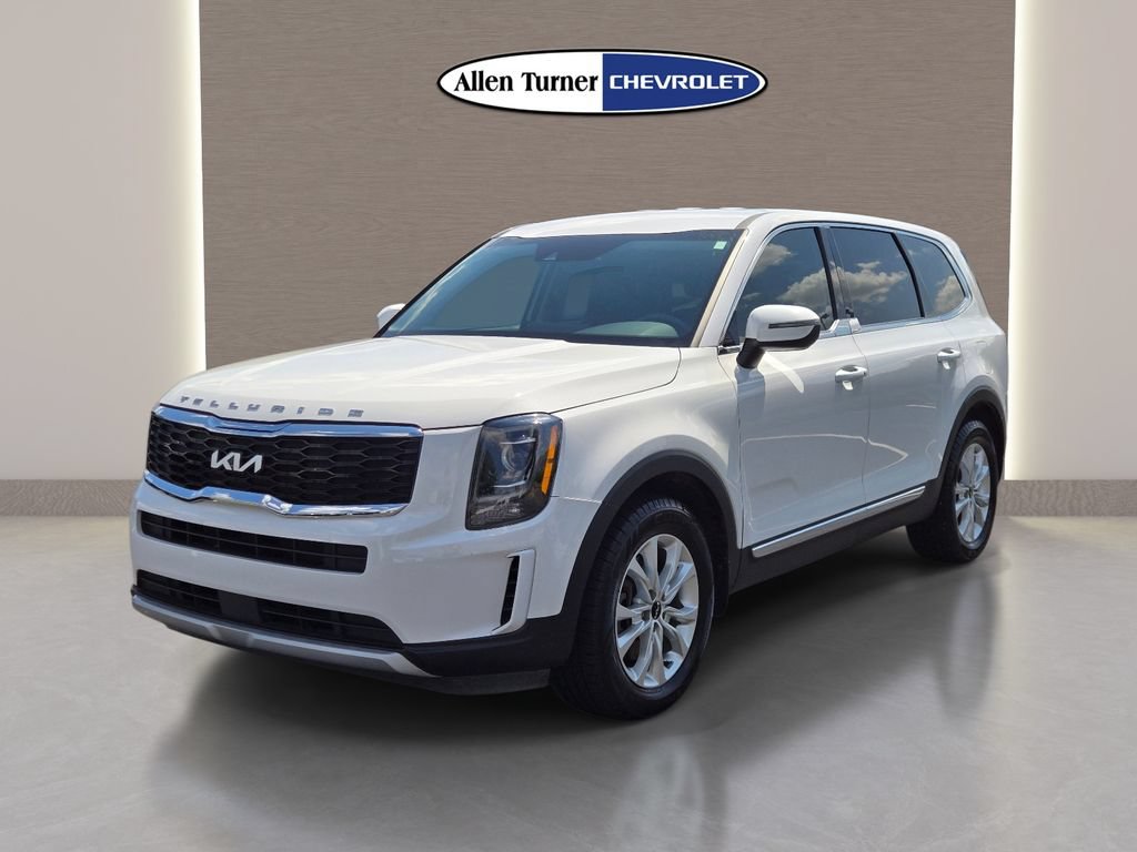 Used 2022 Kia Telluride LX FWD image 3