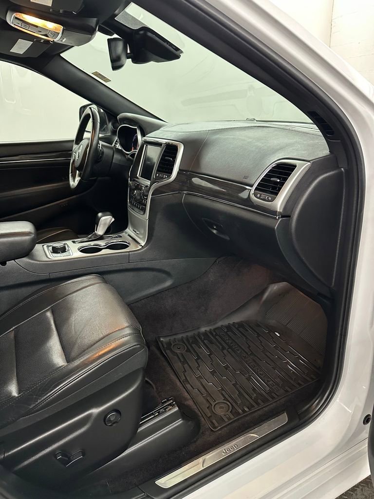 Used 2016 Jeep Grand Cherokee High Altitude image 40