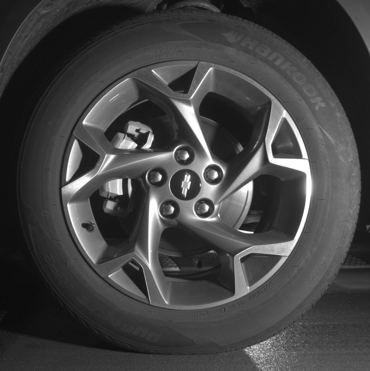 Used 2025 Chevrolet Trax LT FWD image 12