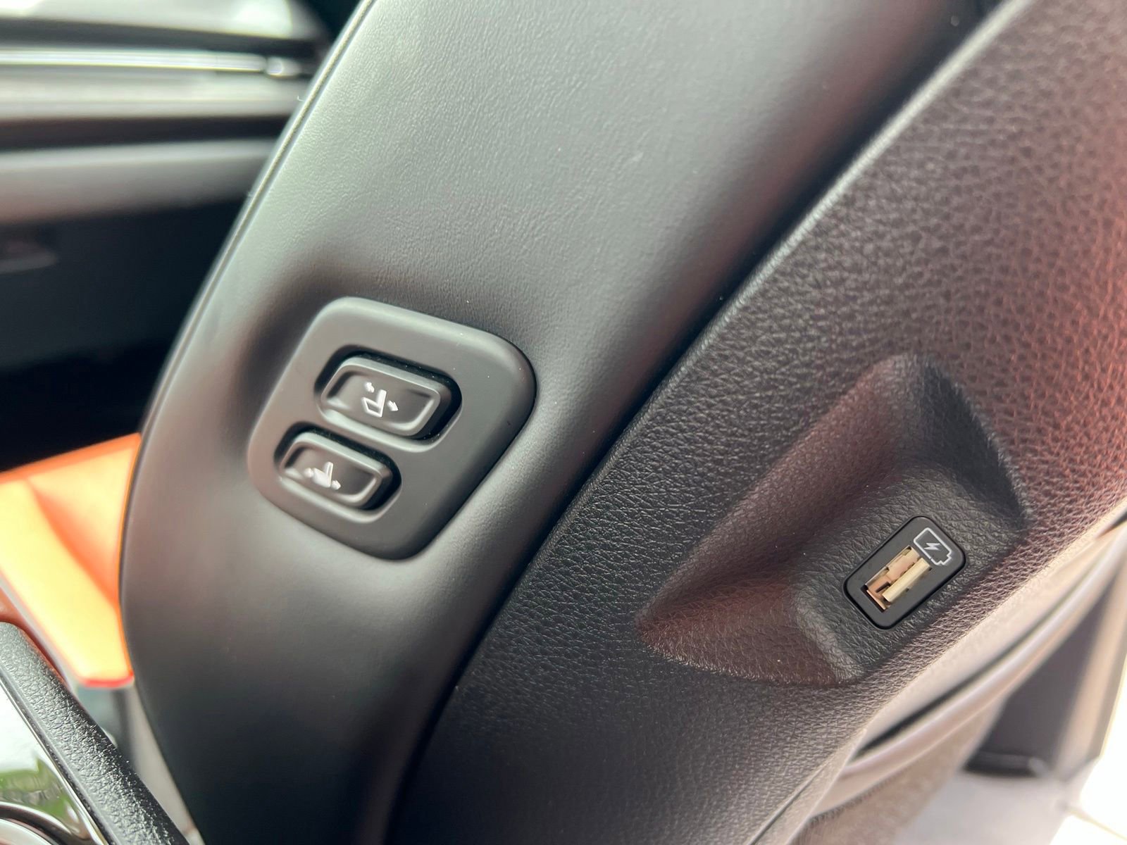 Used 2024 Kia Carnival SX FWD image 52