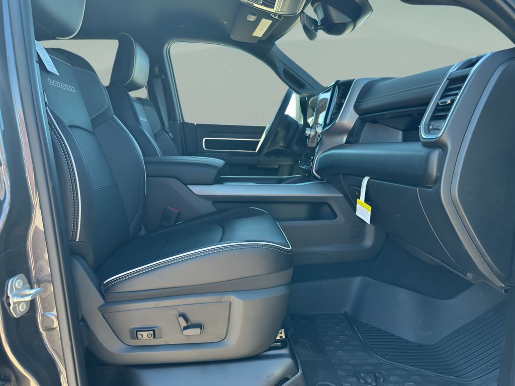 New 2025 RAM 2500 Laramie image 27