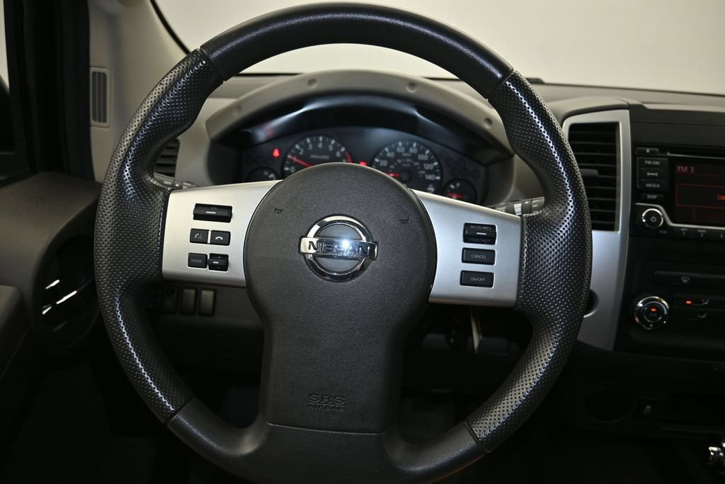 Used 2015 Nissan Xterra S w/ Value Package RWD image 13