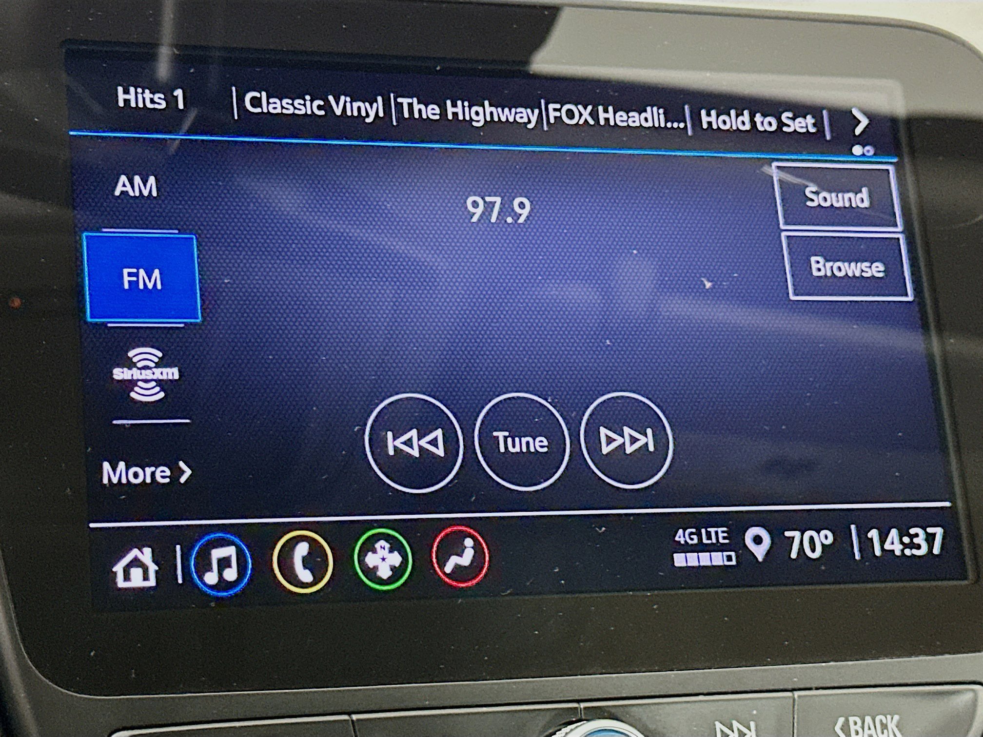 Used 2024 Chevrolet Malibu LT image 21