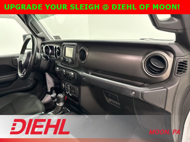 Certified 2021 Jeep Gladiator Willys image 13