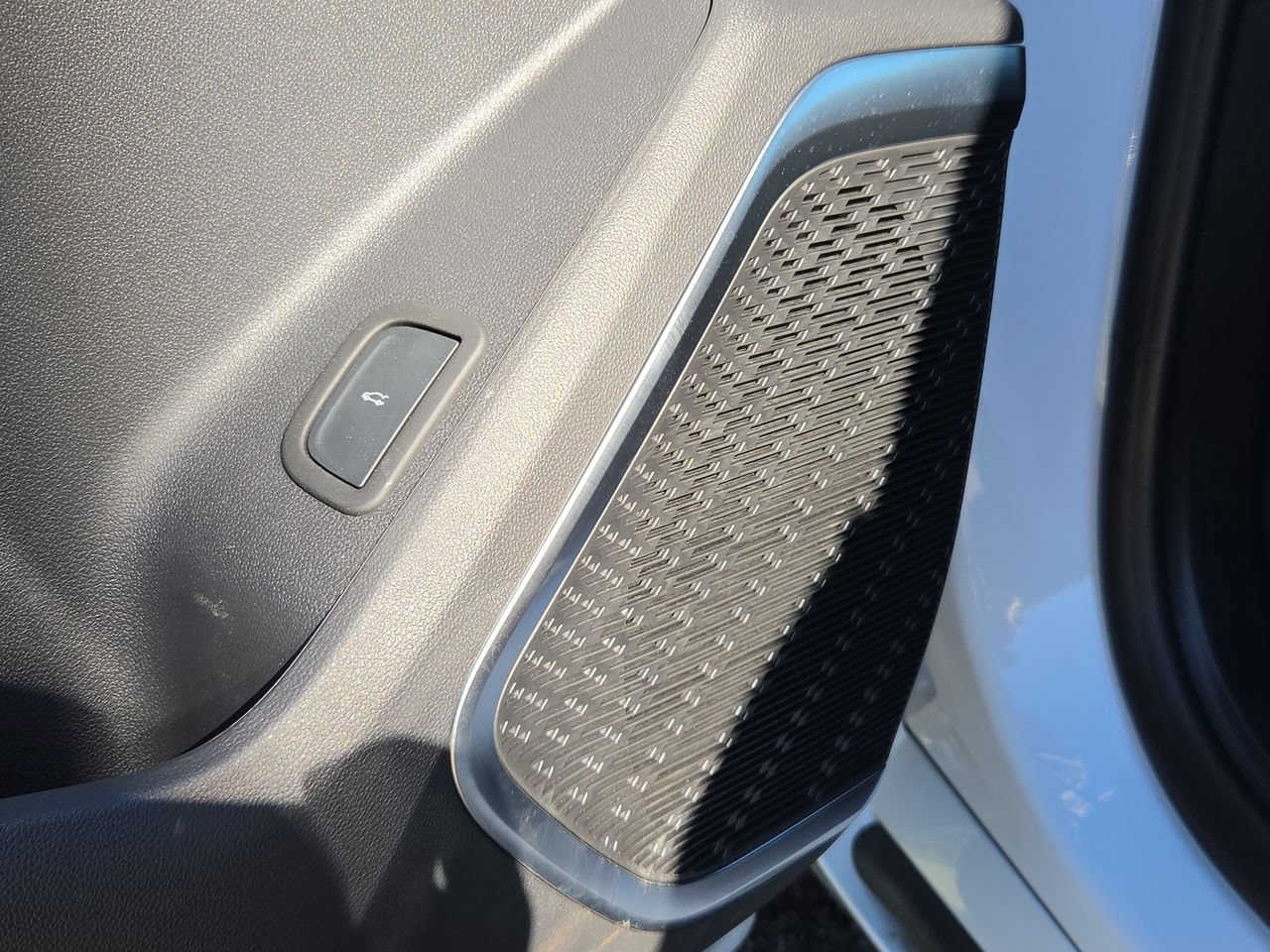 New 2026 Buick Envista Avenir FWD image 25