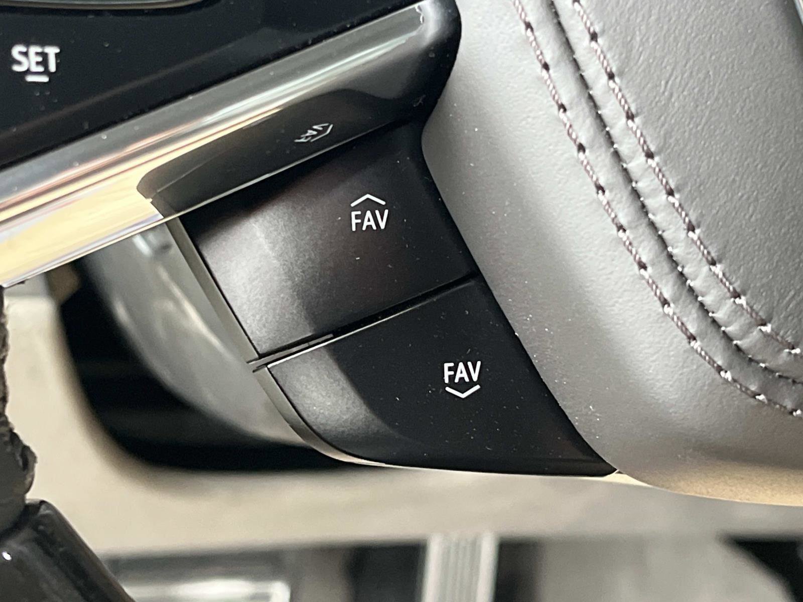 Used 2024 Chevrolet Corvette Z06 image 24