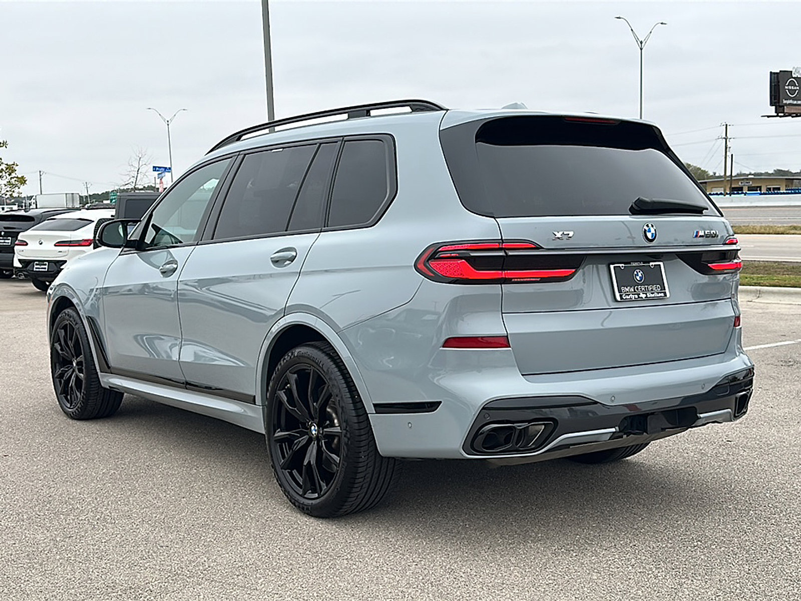 Certified 2024 BMW X7 M60i w/ Executive Package image 6