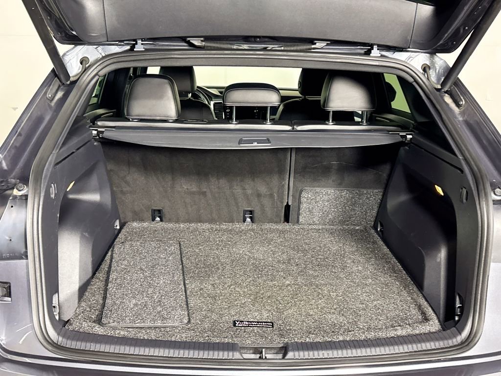 Used 2022 Volkswagen Atlas Cross Sport SEL image 22