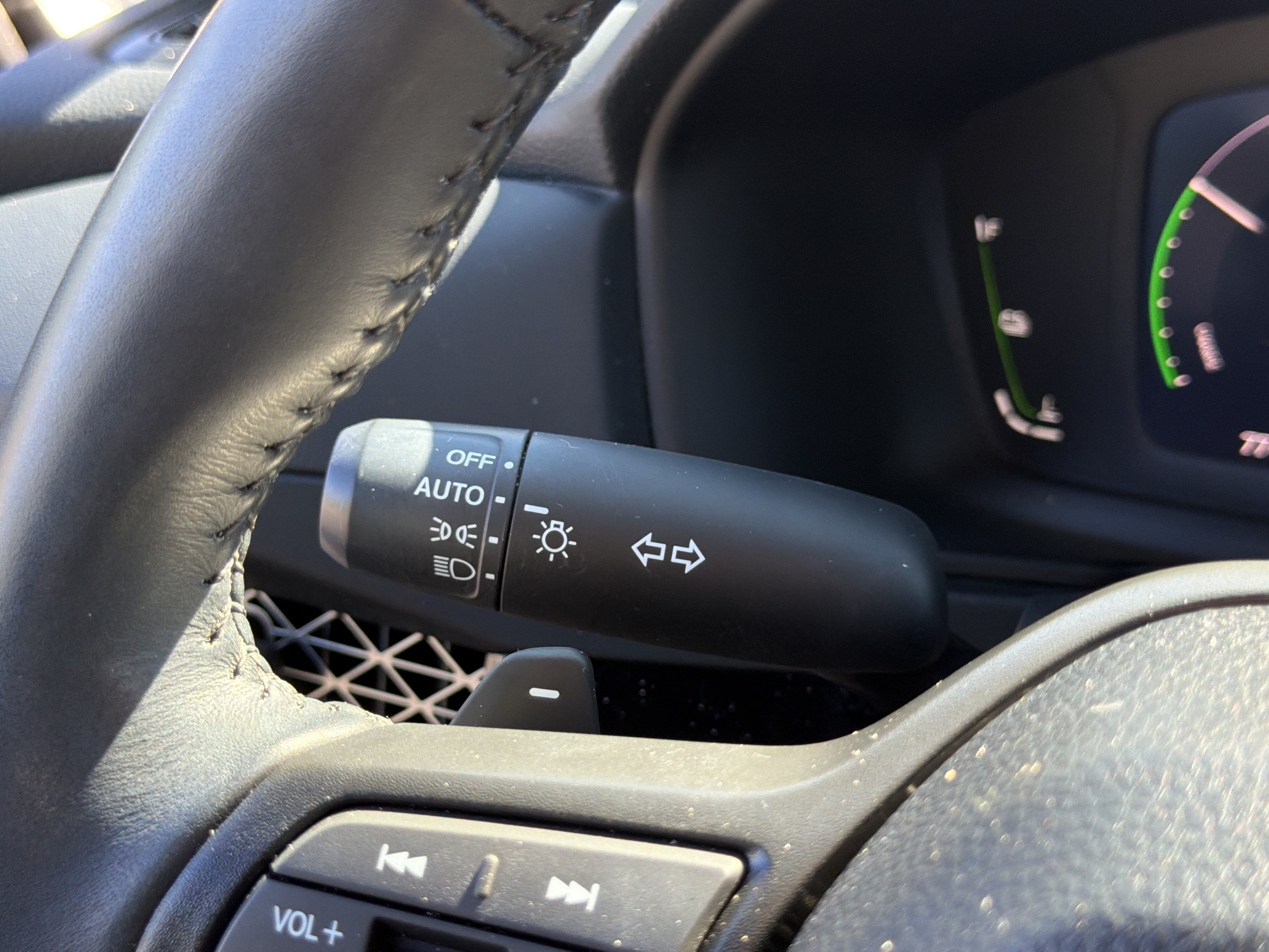 Used 2025 Honda Accord Sport image 28
