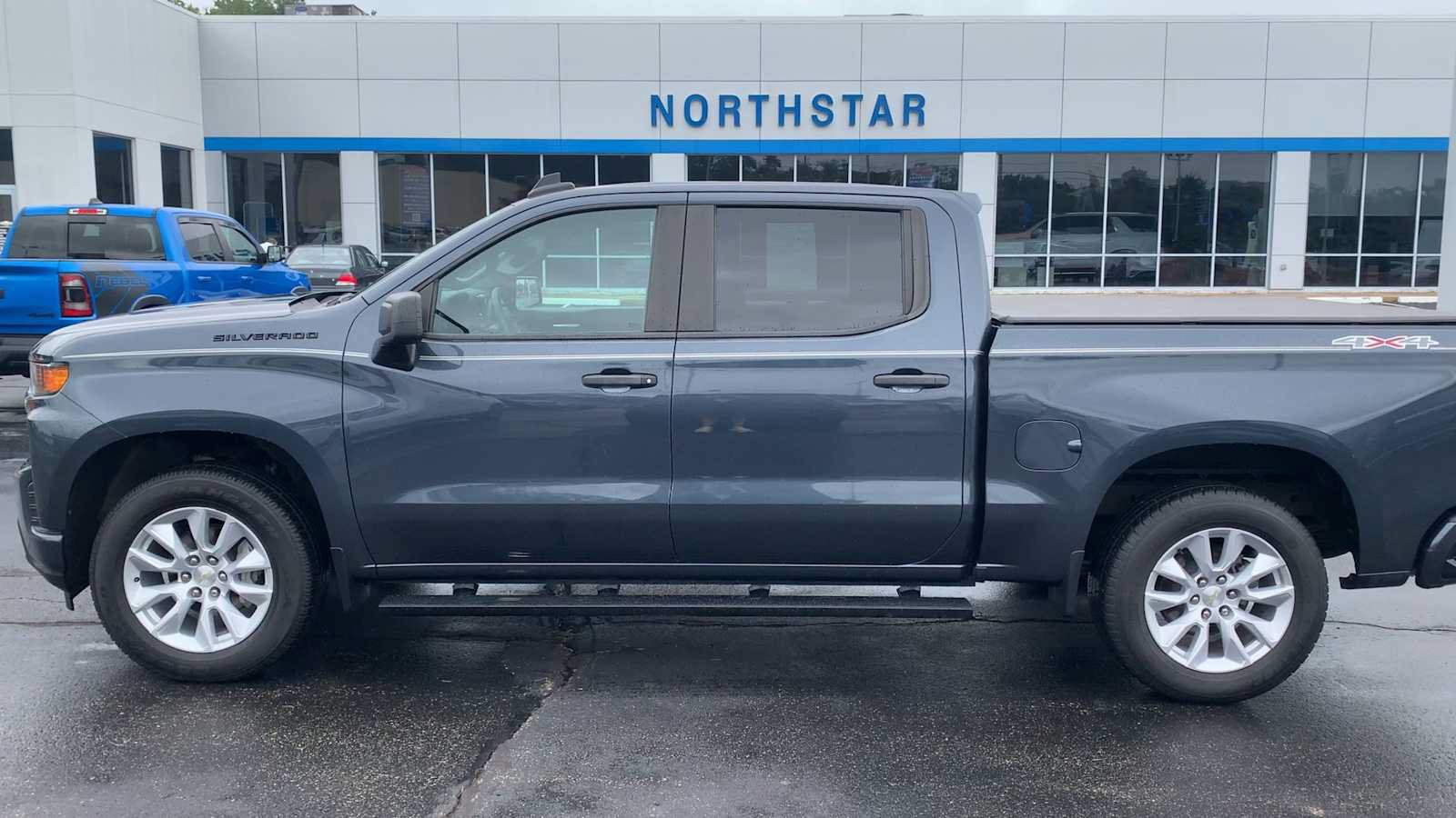 Certified 2021 Chevrolet Silverado 1500 Custom w/ LPO, Dark Essentials Package AWD/4WD image 5