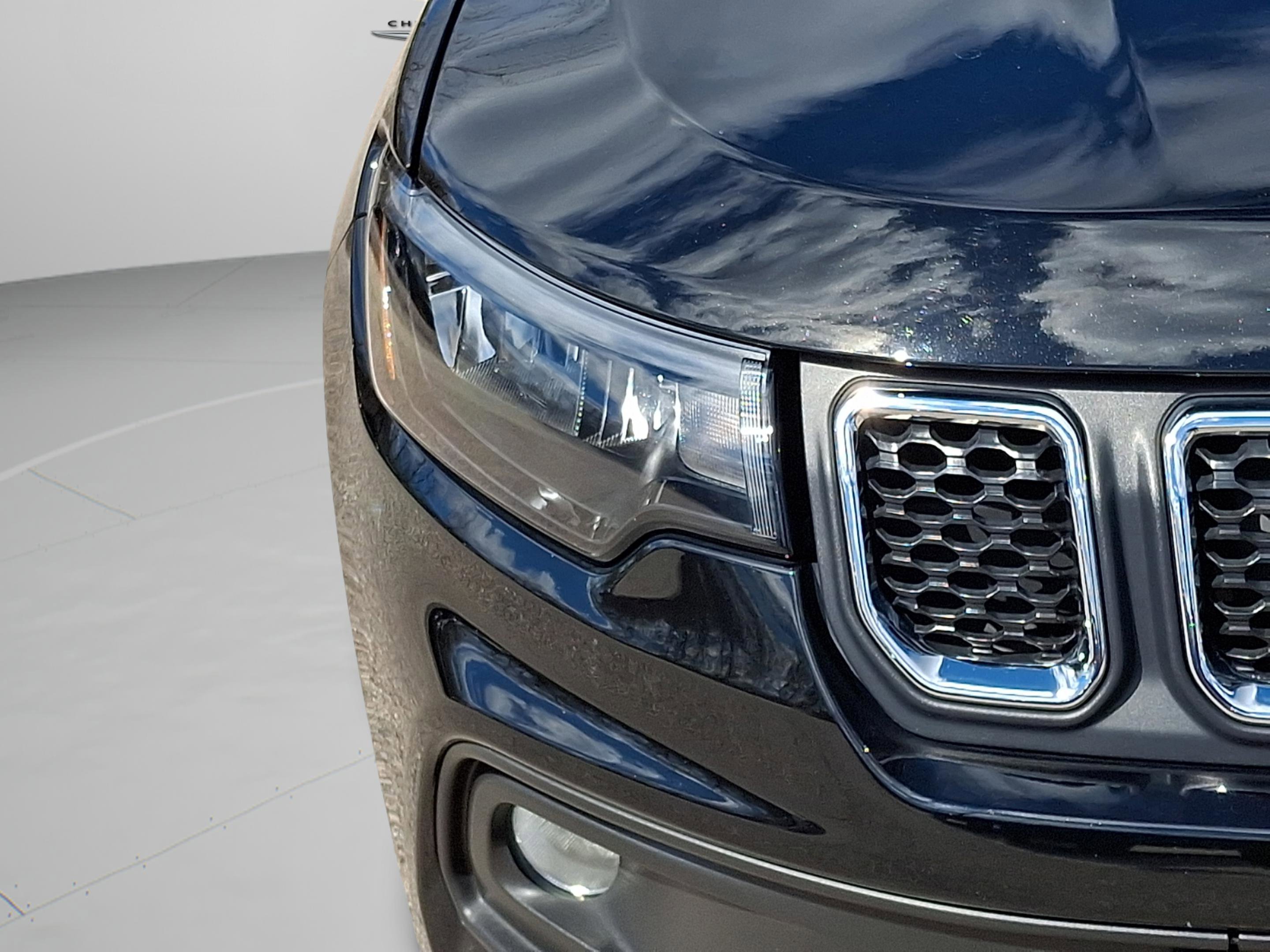 Certified 2023 Jeep Compass Latitude w/ Sun and Sound Group image 9