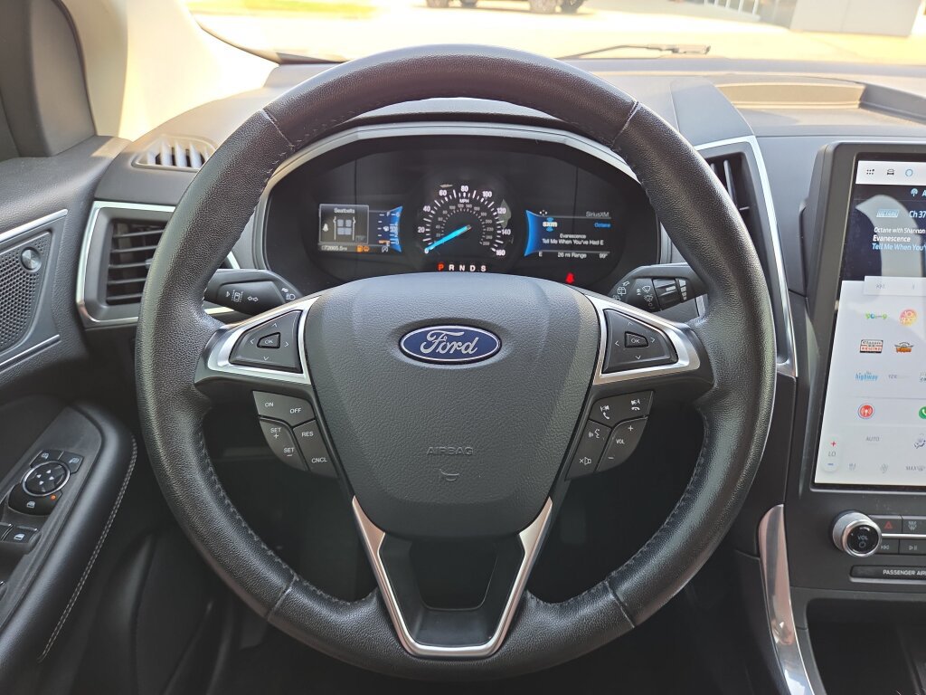 Used 2024 Ford Edge Titanium AWD/4WD image 18