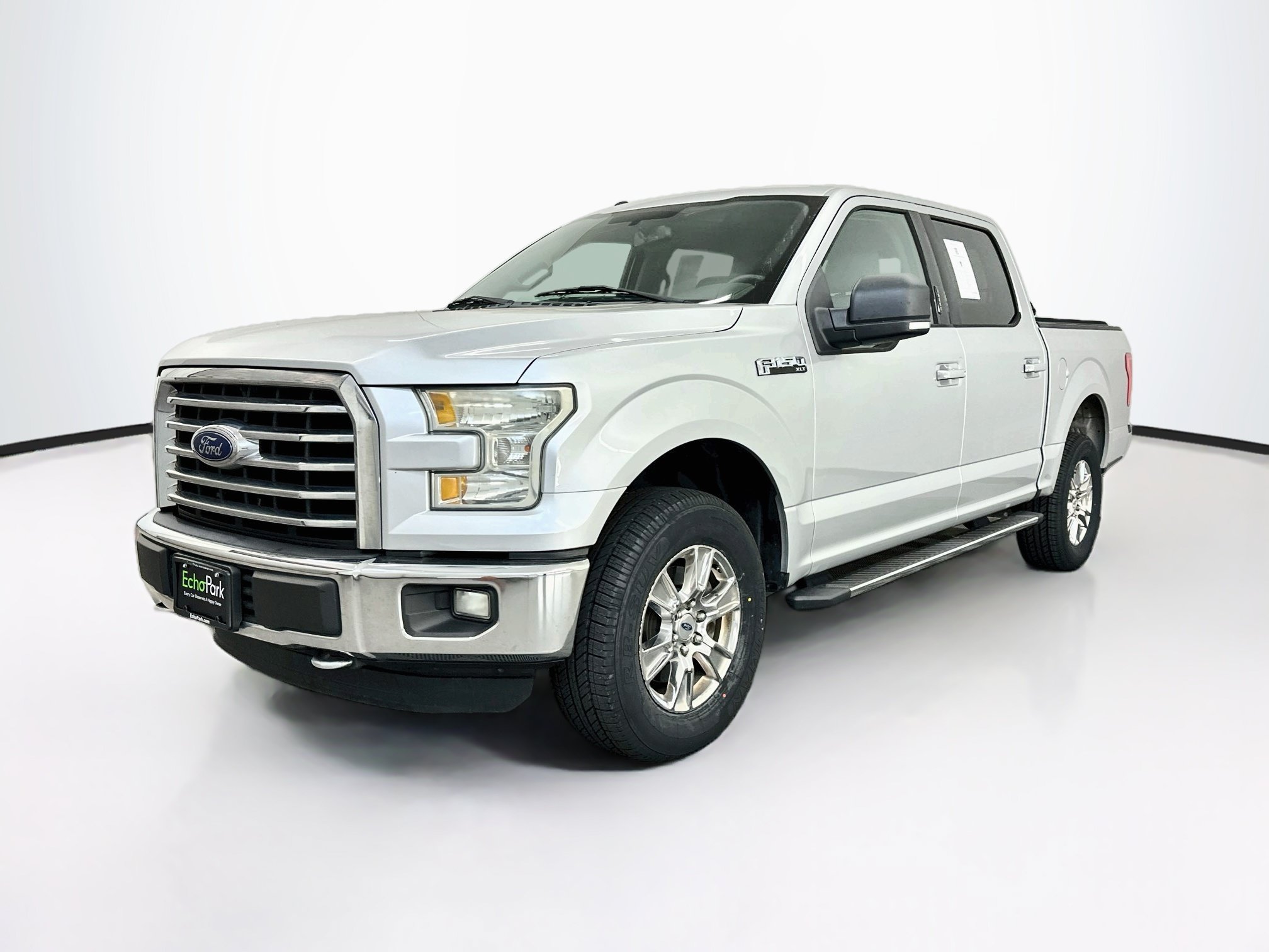 Used 2016 Ford F150 XLT w/ Equipment Group 302A Luxury AWD/4WD image 3
