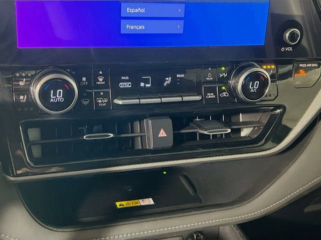 Used 2023 Toyota Highlander Platinum image 23