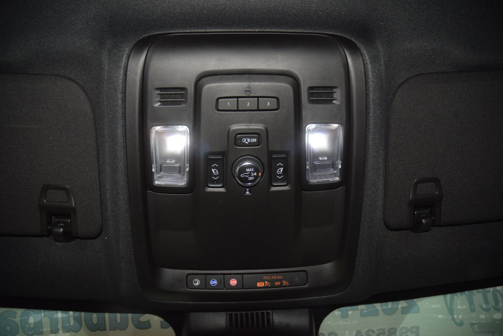 Used 2024 Chevrolet Suburban RST w/ Luxury Package AWD/4WD image 53