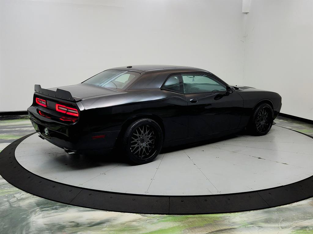 Used 2012 Dodge Challenger R/T Plus RWD image 5