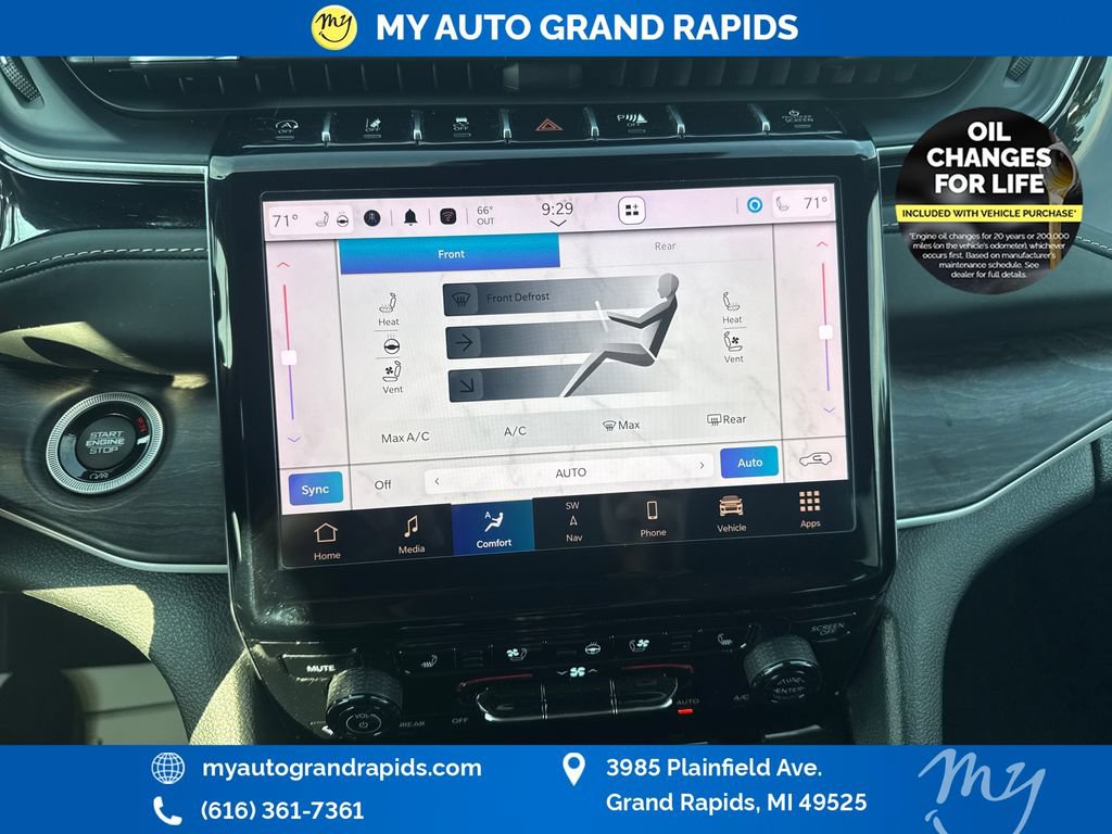 Used 2023 Jeep Grand Cherokee L Limited w/ Luxury Tech Group II AWD/4WD image 19