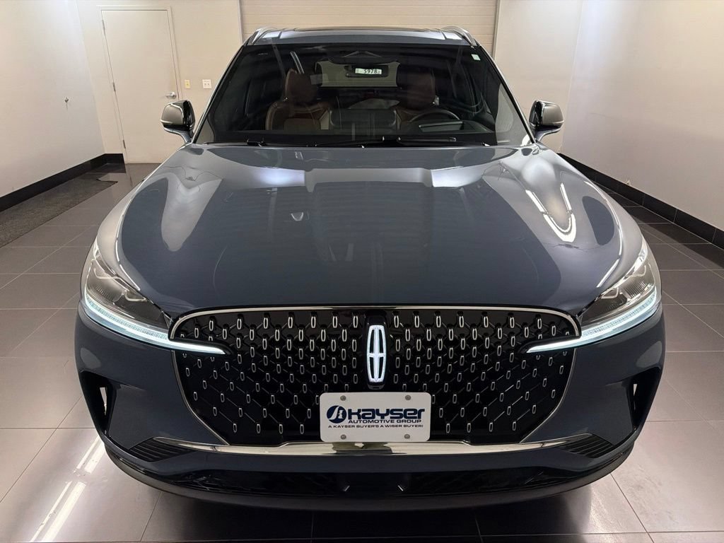 New 2026 Lincoln Aviator Reserve AWD/4WD image 2